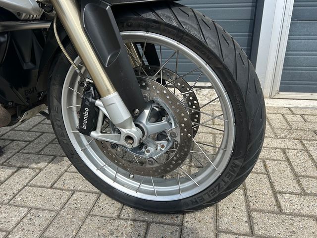 bmw - r-1200-gs