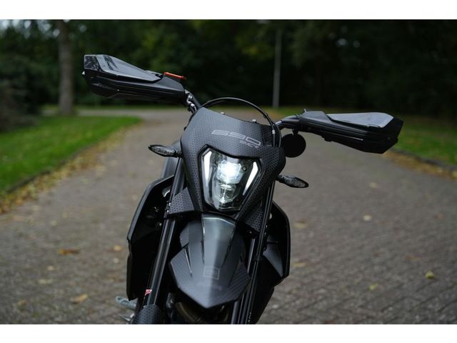 ktm - 690-smc-r