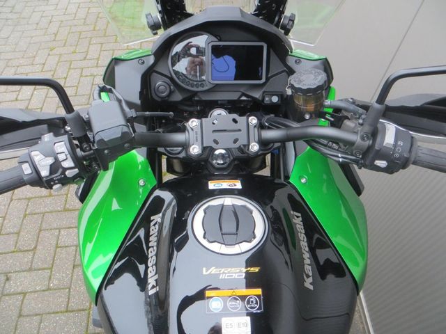 kawasaki - versys-1100-se-grand-tourer