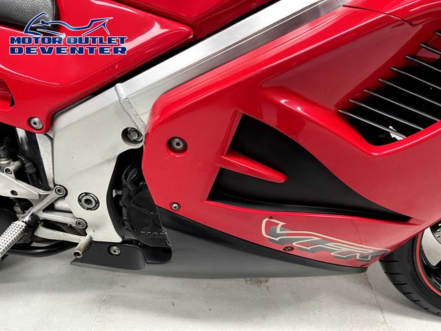 honda - st-1100-pan-european-abs-tcs