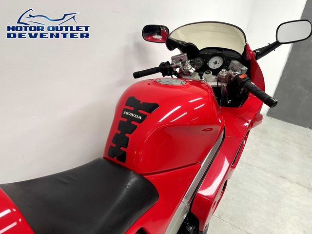 honda - st-1100-pan-european-abs-tcs