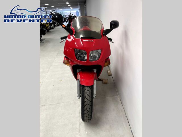 honda - st-1100-pan-european-abs-tcs