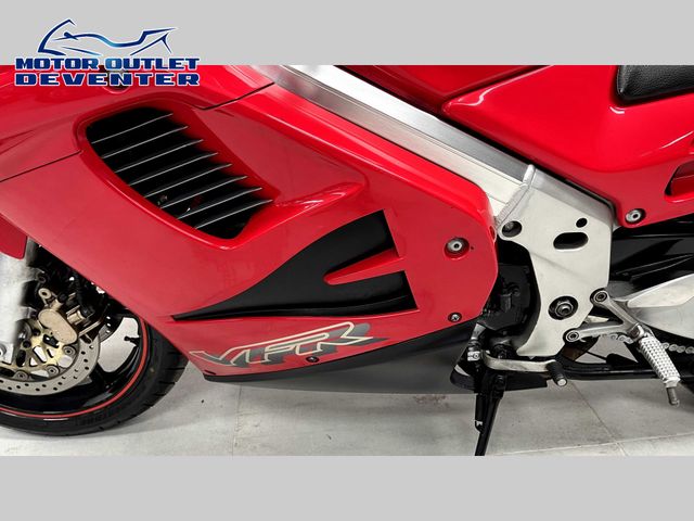 honda - st-1100-pan-european-abs-tcs