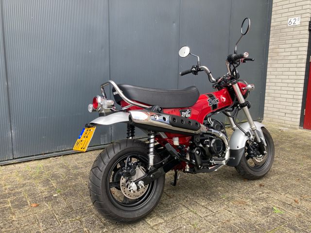 honda - st-125-dax