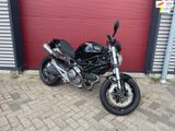 DUCATI MONSTER 696