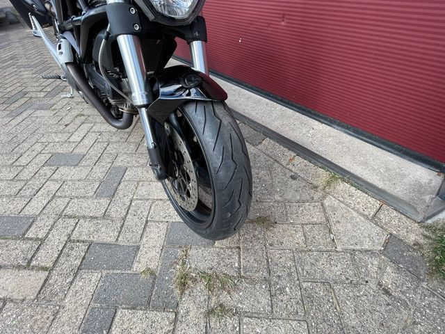 ducati - monster-696