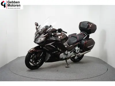 YAMAHA FJR 1300 AE – foto 4
