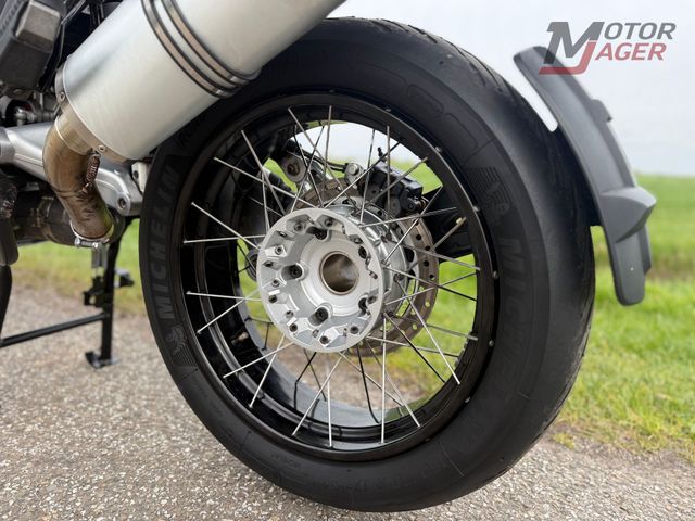 bmw - r-1200-gs-adventure