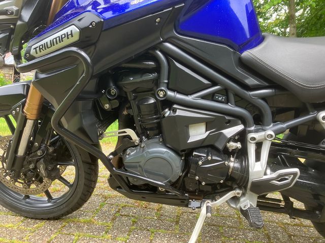 triumph - tiger-explorer