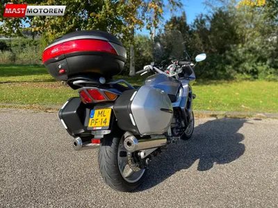 YAMAHA FJR 1300 – foto 4