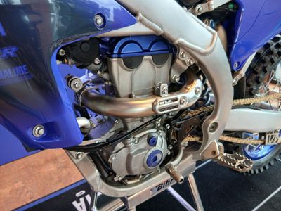 YAMAHA YZ 250 F – foto 4