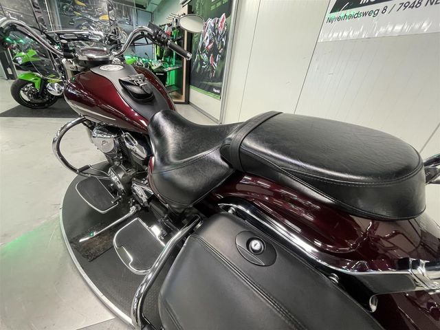 yamaha - xvs-1300-custom