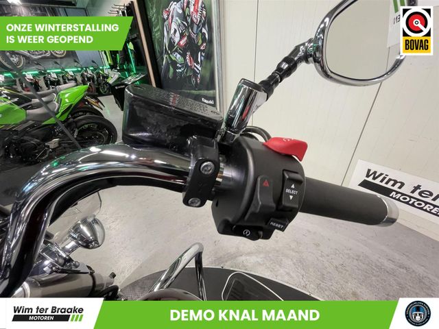 yamaha - xvs-1300-custom