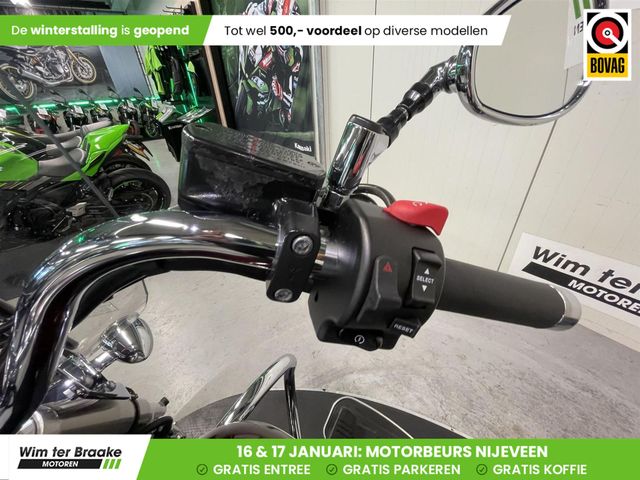 yamaha - xvs-1300-custom