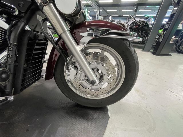 yamaha - xvs-1300-custom