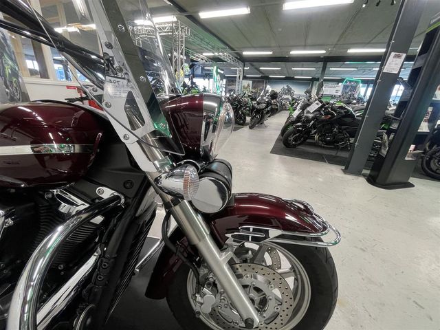 yamaha - xvs-1300-custom