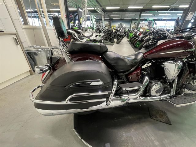 yamaha - xvs-1300-custom