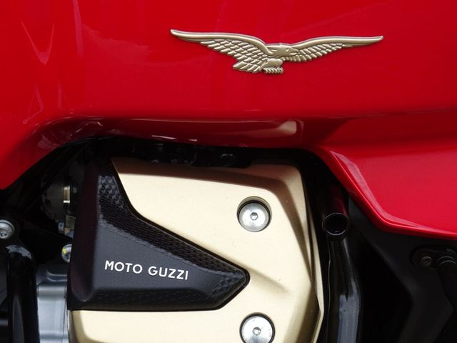 moto-guzzi - v-100-mandello