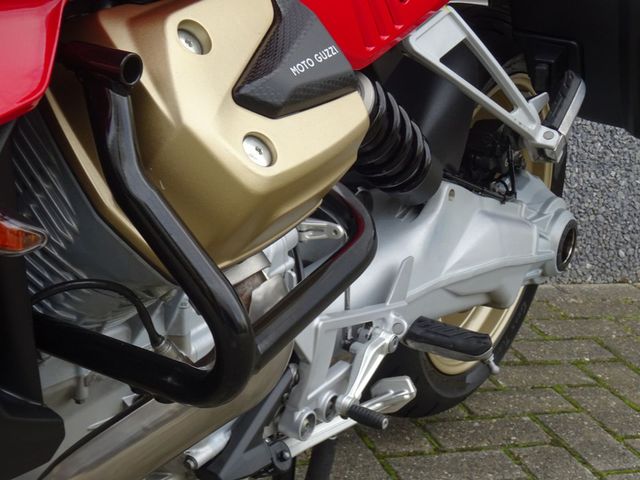 moto-guzzi - v-100-mandello