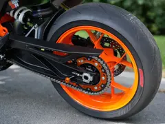 KTM KTM 890 Duke R | Carbon | Vol Akrapovic! 2021 occasion – foto 15 van 18