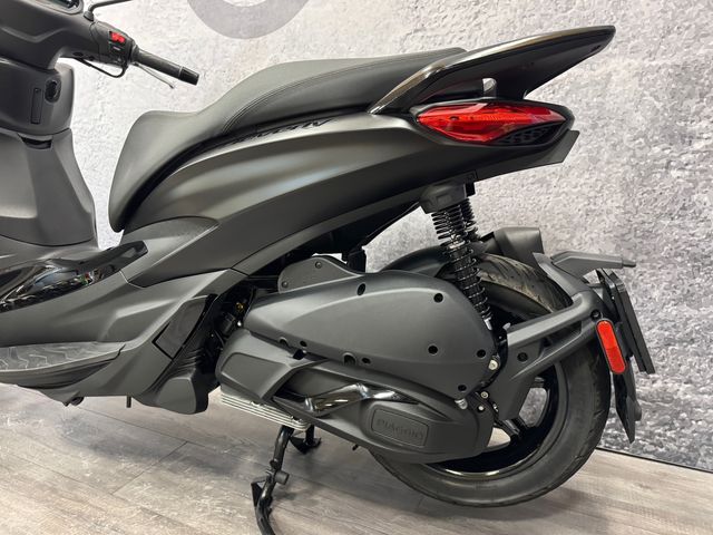 piaggio - beverly-300