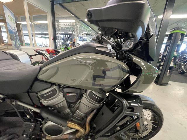 harley-davidson - pan-america--ra-1250-special