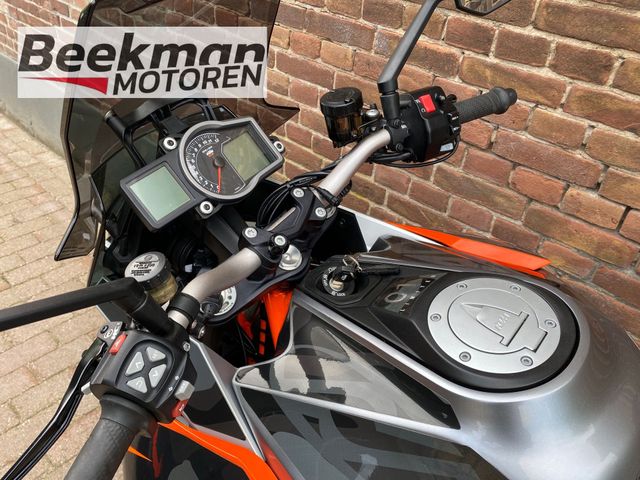 ktm - 1290-super-duke-gt