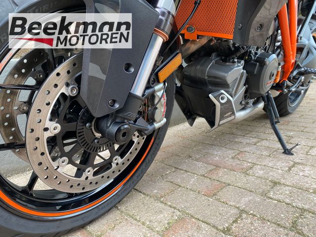 ktm - 1290-super-duke-gt