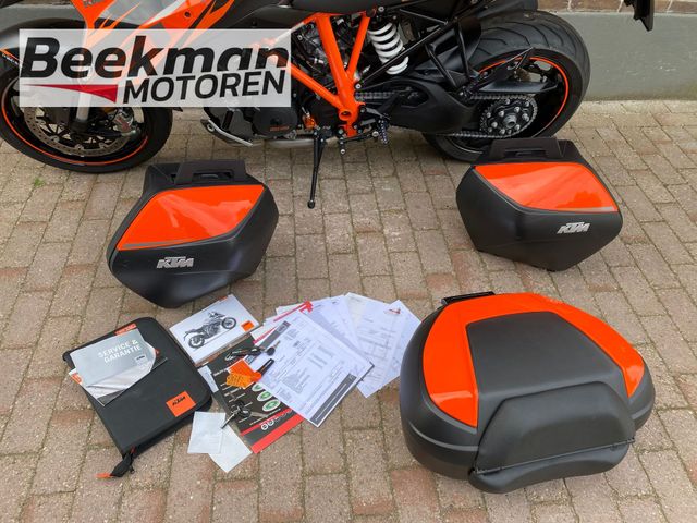 ktm - 1290-super-duke-gt