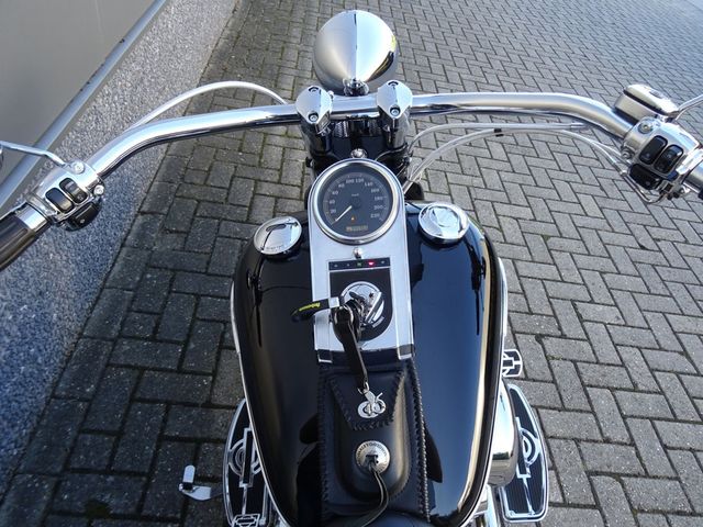 harley-davidson - springer-flsts-softail