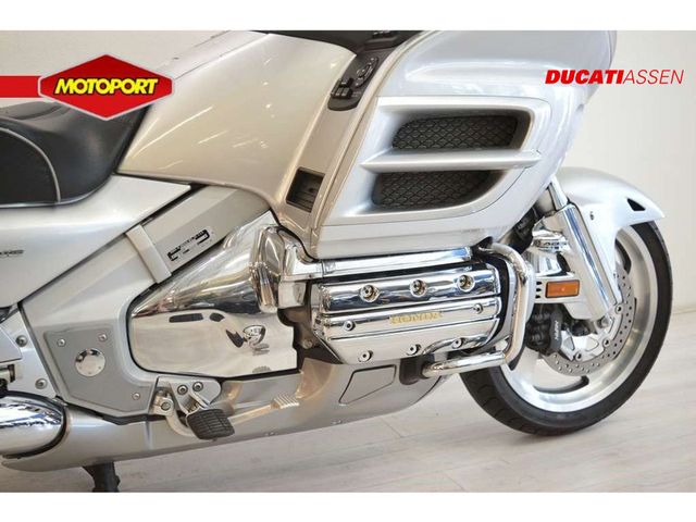 honda - gl-1800-goldwing-abs