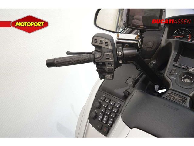 honda - gl-1800-goldwing-abs