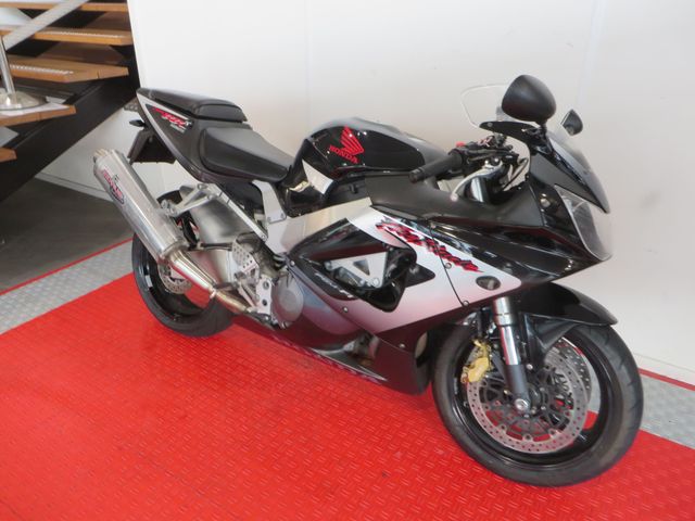 honda - cbr-900-rr-fireblade
