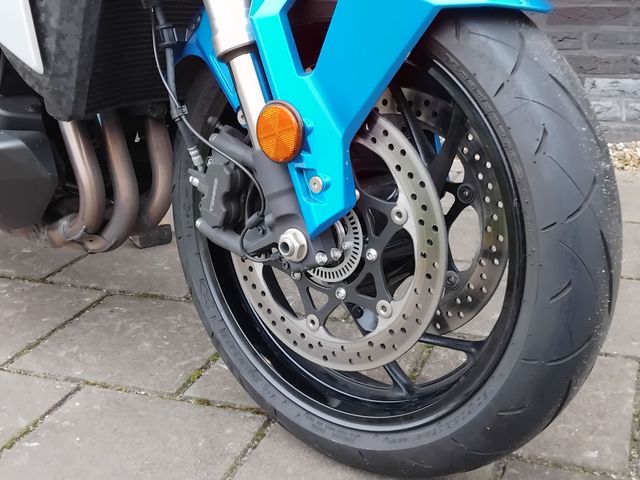 suzuki - gsx-s-950