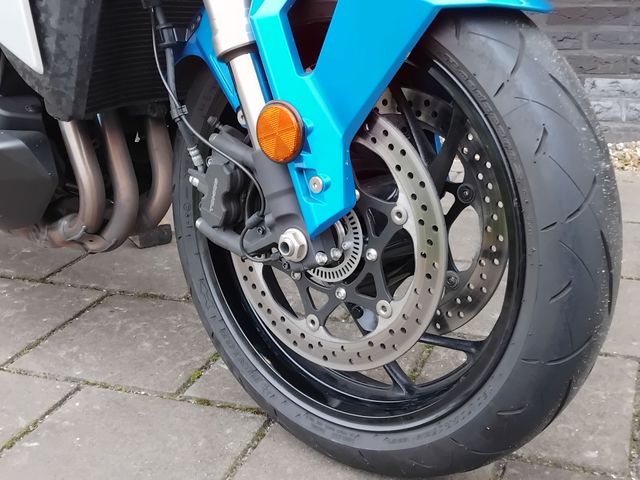 suzuki - gsx-s-950