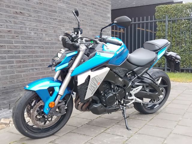 suzuki - gsx-s-950