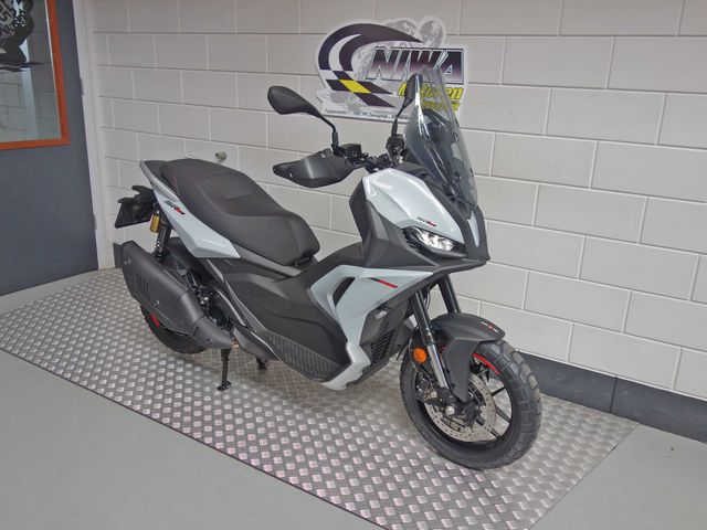 aprilia - sr-gt-400