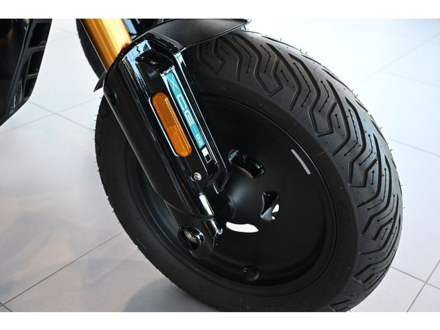 bmw - ce-02