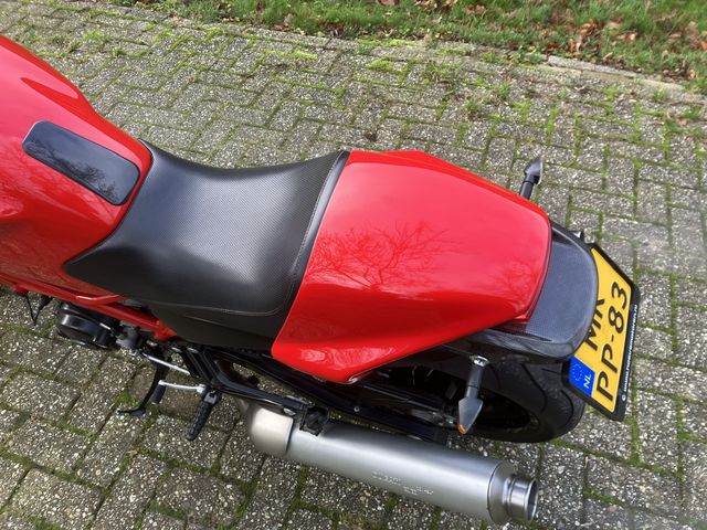 ducati - monster-695