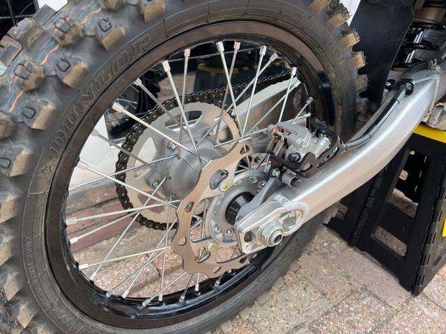 suzuki - rm-z-250