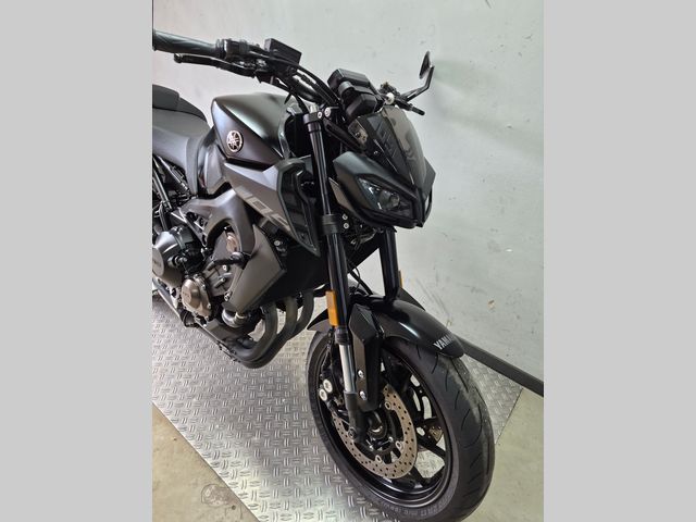 yamaha - mt-09-abs