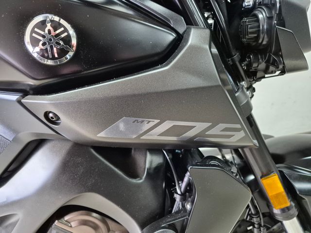 yamaha - mt-09-abs