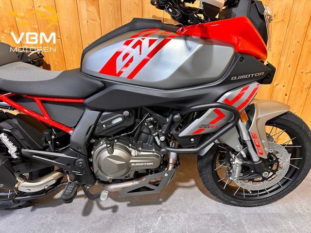 qjmotor - srt-600-sx-touring