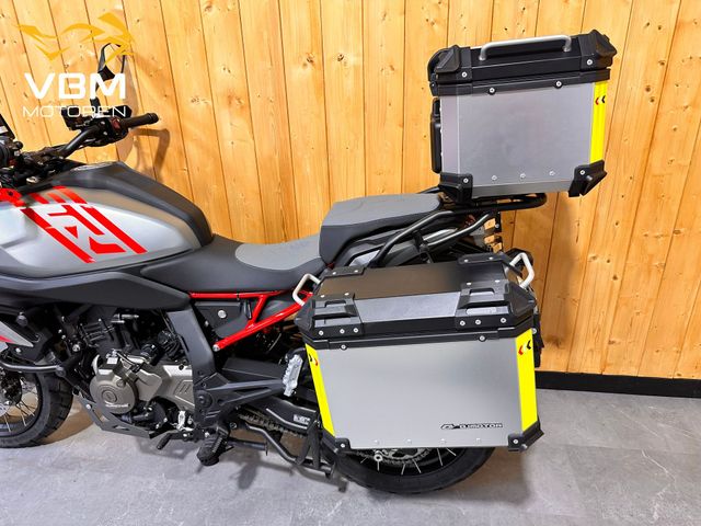 qjmotor - srt-600-sx-touring