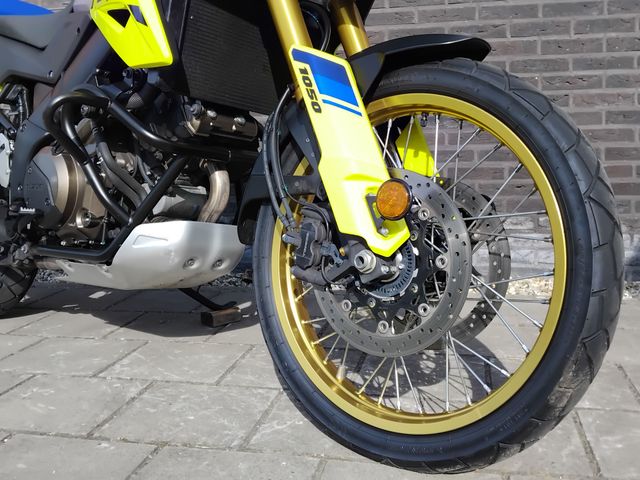 suzuki - v-strom-1050-de