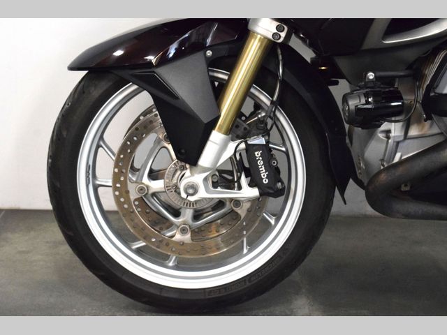 bmw - r-1200-rt-lc