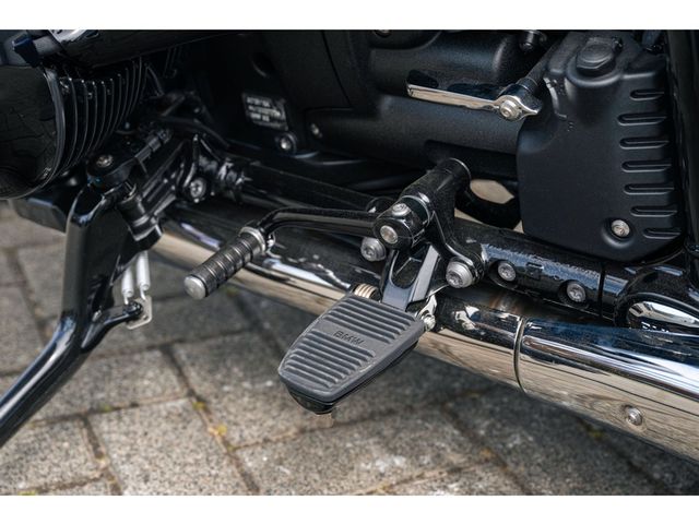 bmw - r-18-b