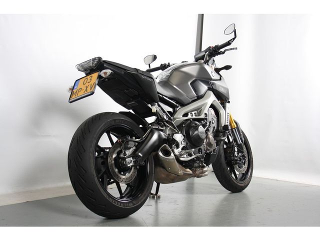 yamaha - mt-09