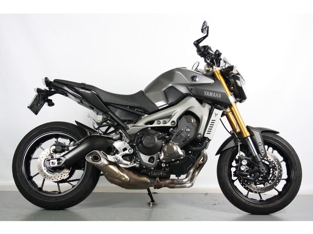 yamaha - mt-09