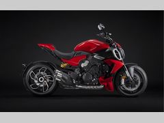 DUCATI DIAVEL V4